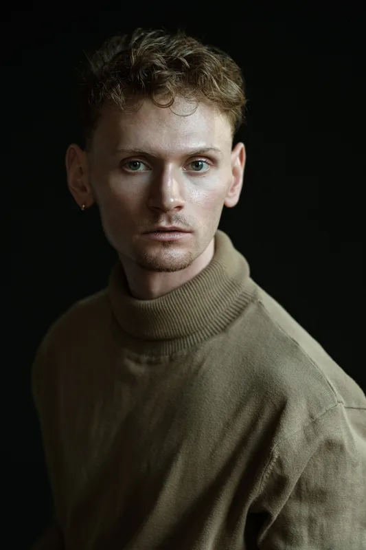 Tomasz R.