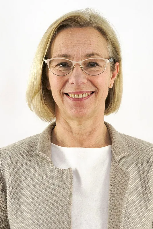 Katarzyna S.