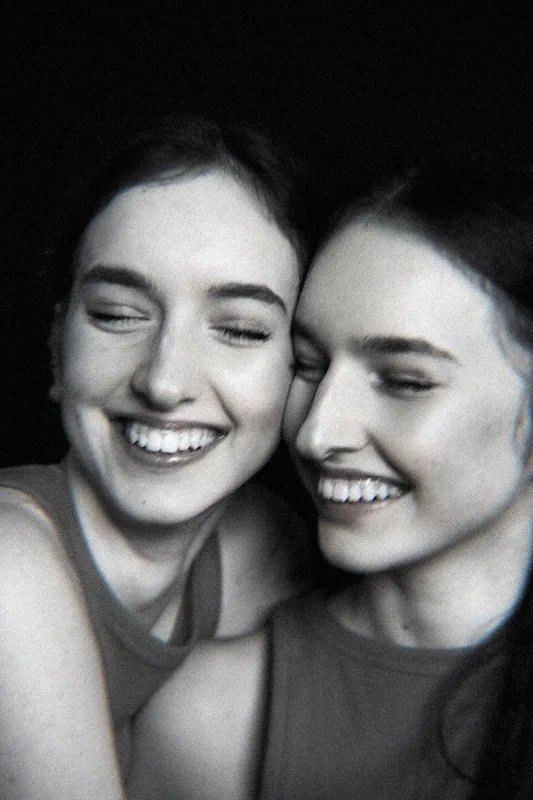 Kristina I Karina T.