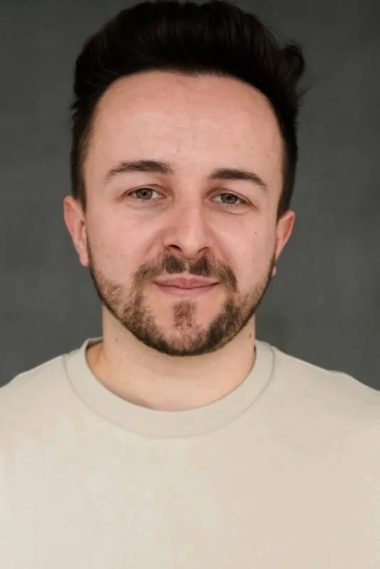 Mateusz  M.