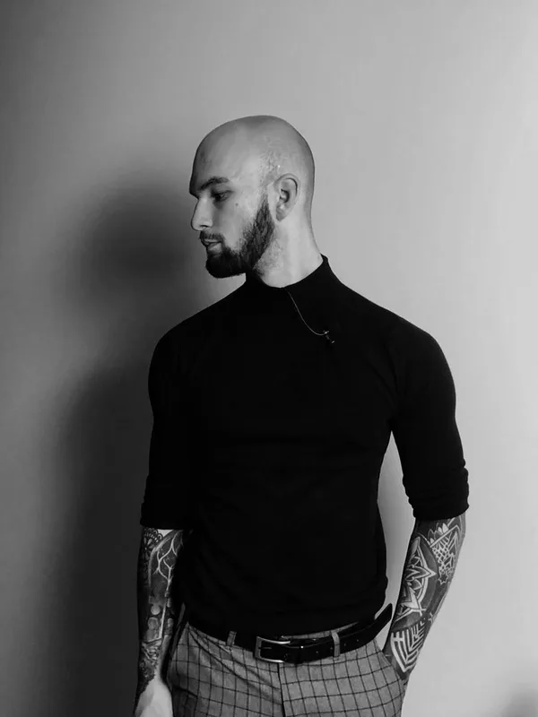 Dominik W.