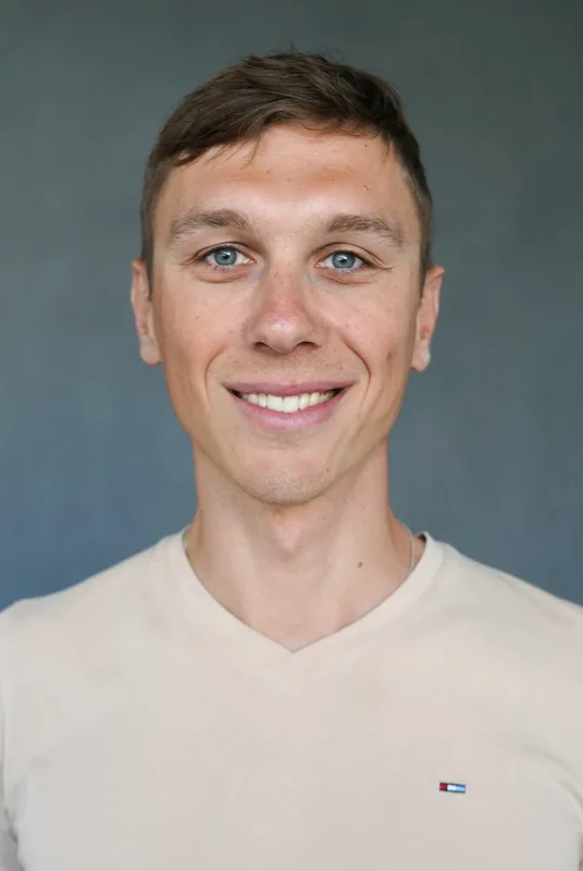 Tomasz K.