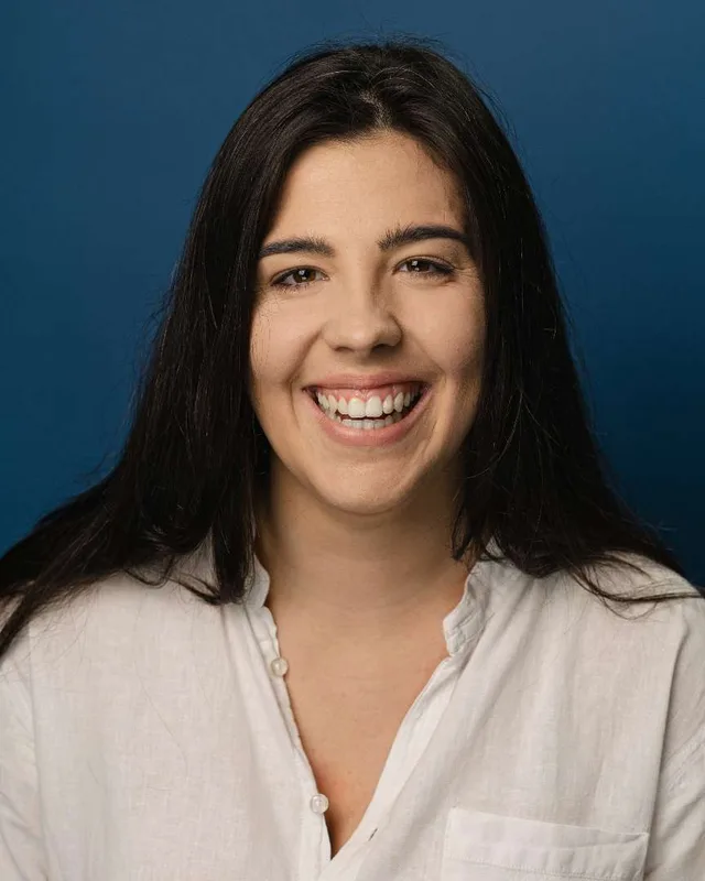 Julia F.