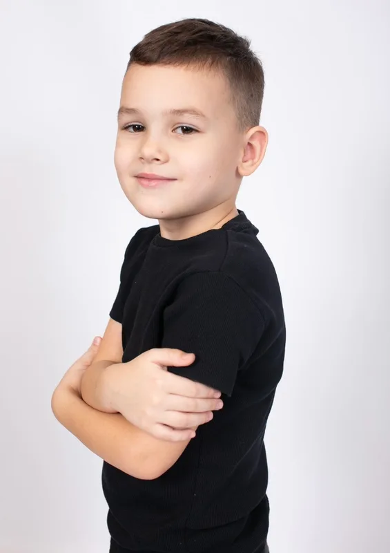 Wiktor B.