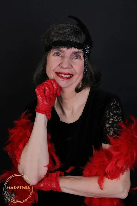 Lidia L.
