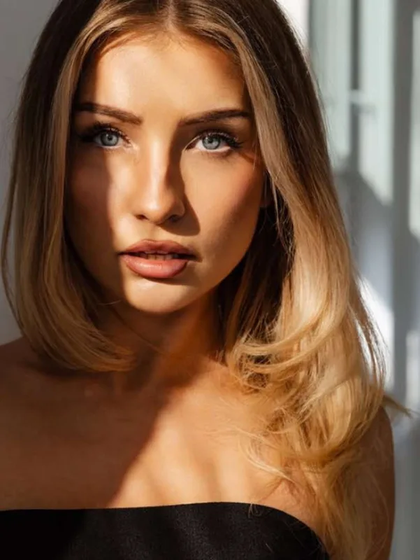 Karolina M.