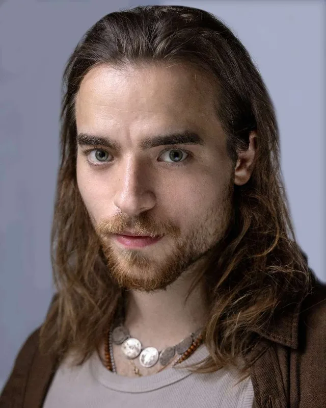 Marius M.