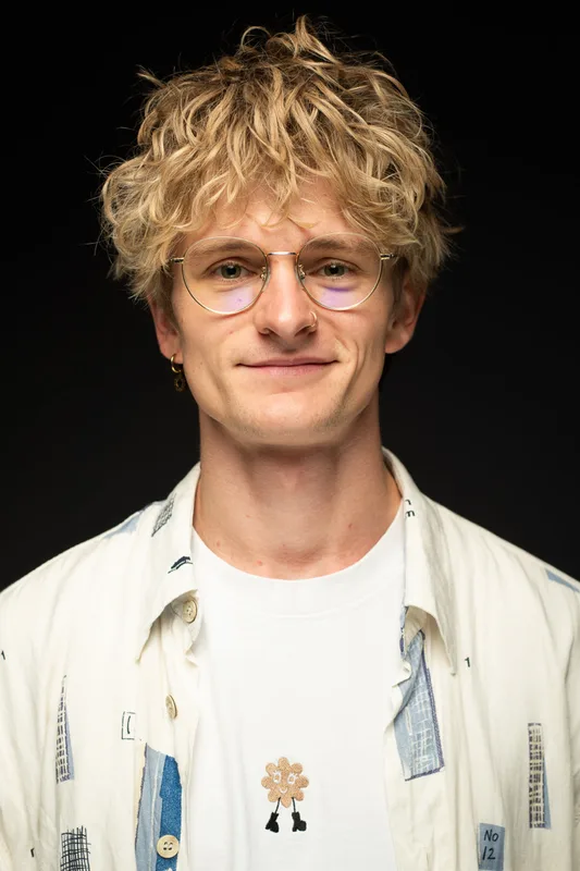 Tomasz M.
