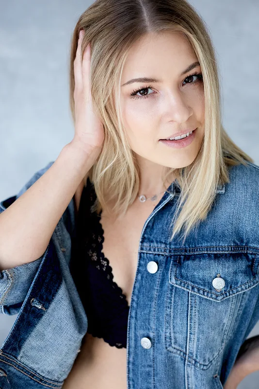 Ilona B.