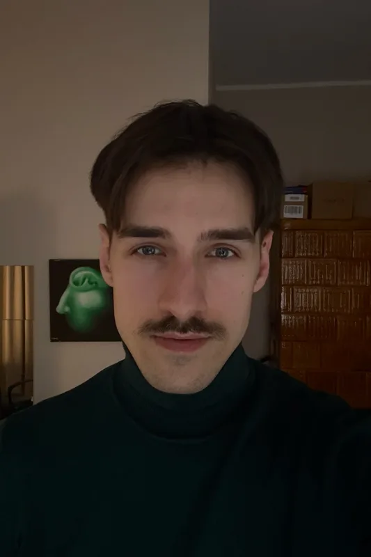 Tadeusz  B.