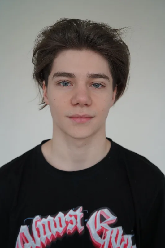 Szymon B.