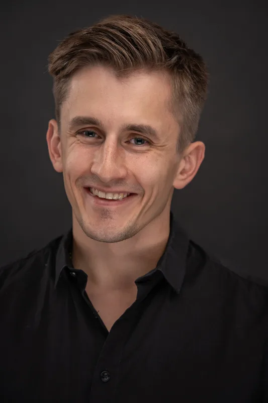 Tomasz S.