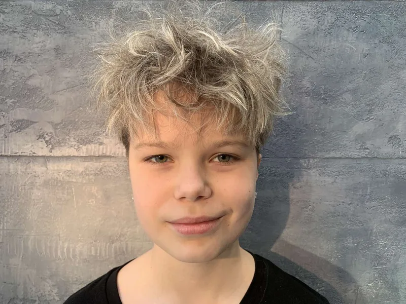 Wiktor F.