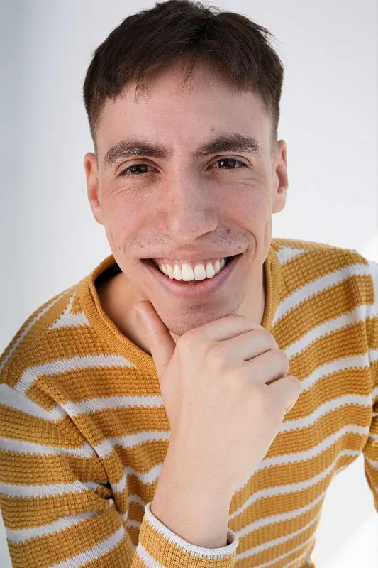 Andrzej R.