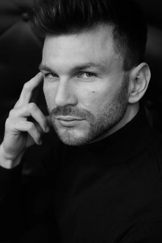 Mariusz R.