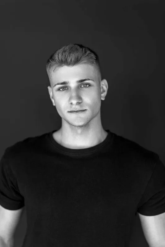Oskar D.
