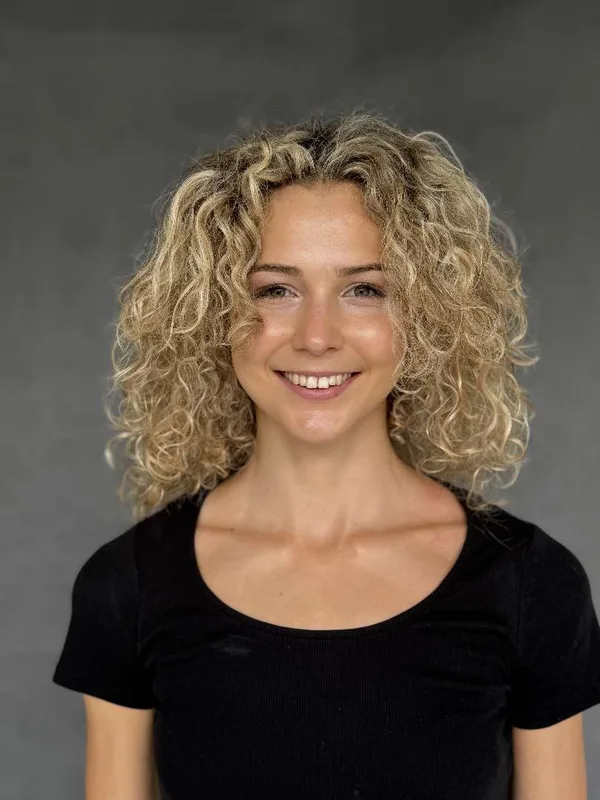 Marta R.