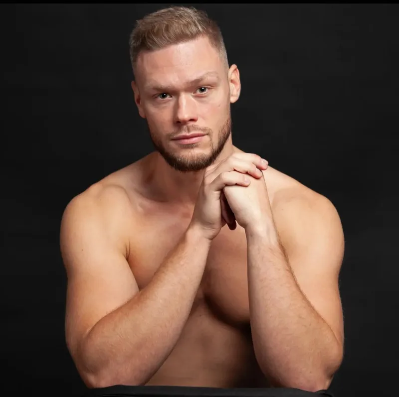 Paweł S.