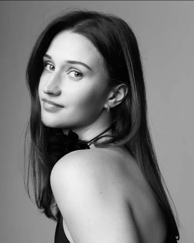 Gabriela G.
