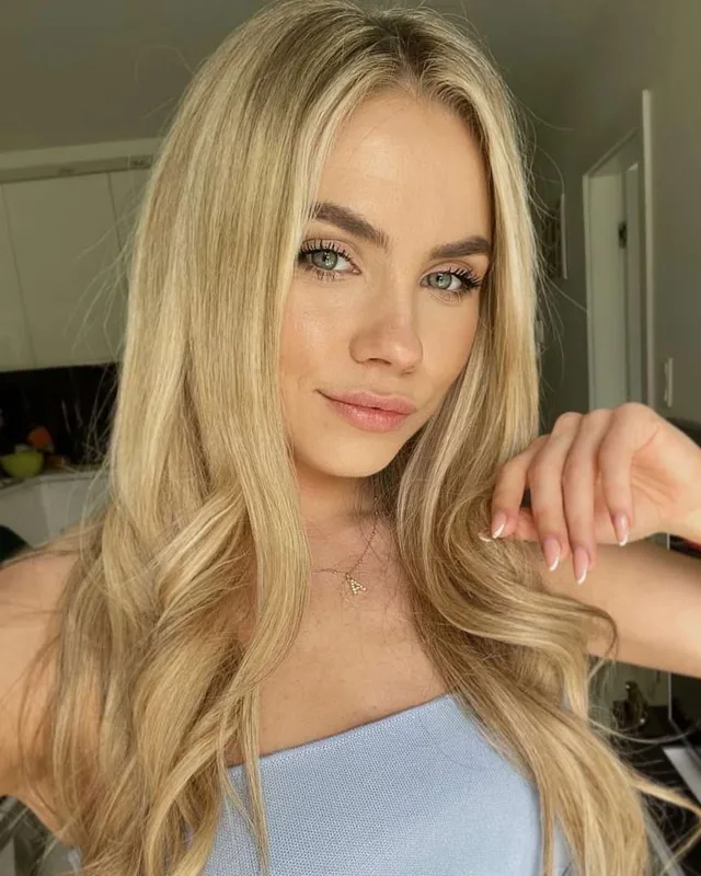 Agata B.