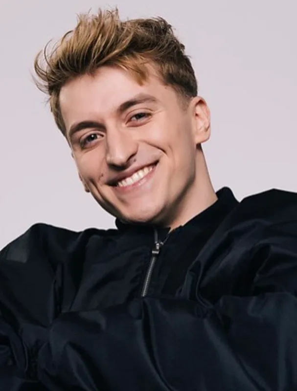 Krystian R.