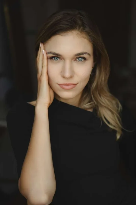 Karina B.
