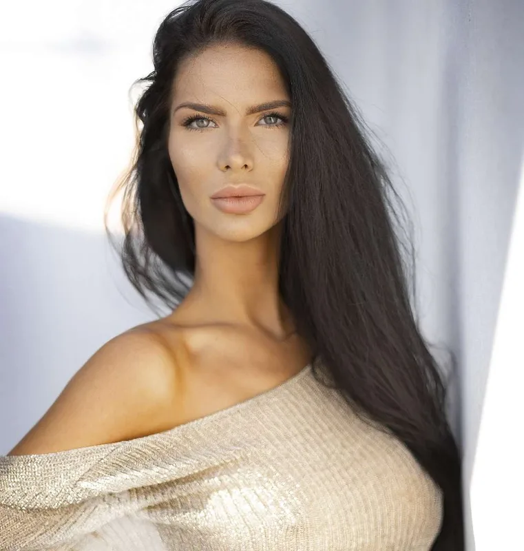 Ewa W.