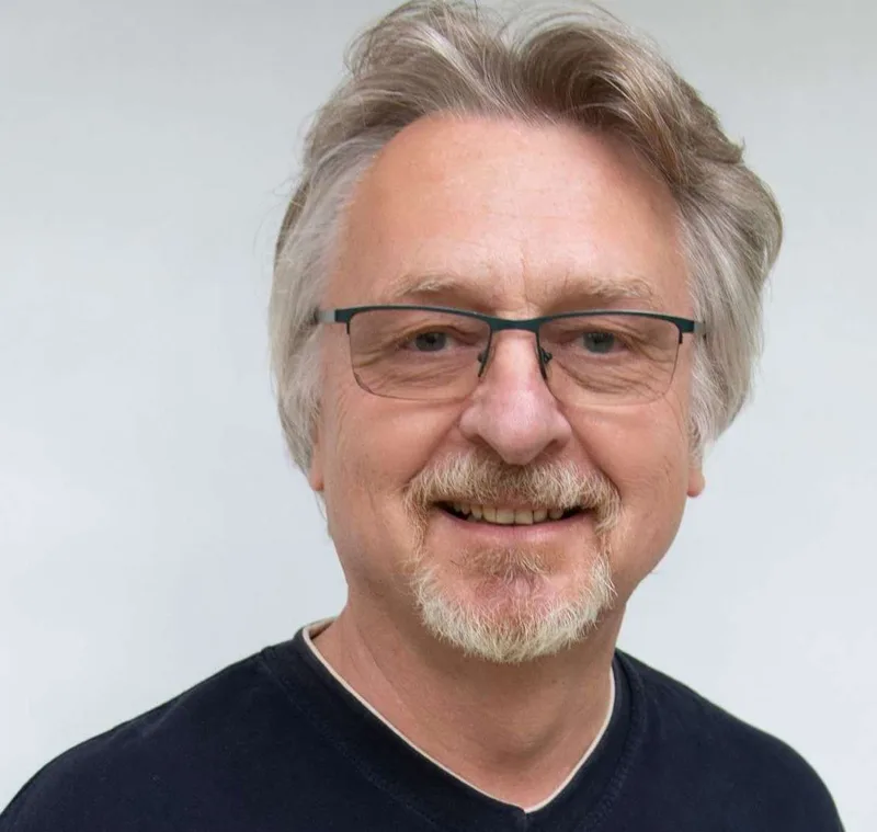 Dariusz P.
